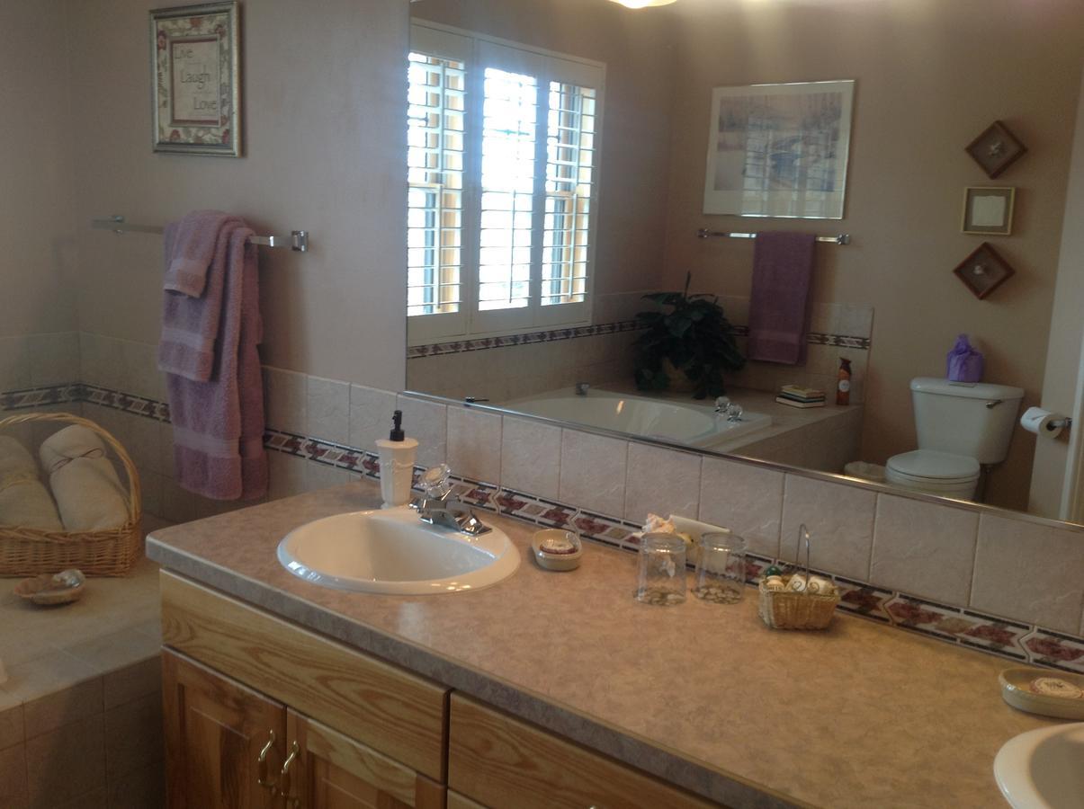 Blue Heron Inn Bed And Breakfast Rexburg Room photo